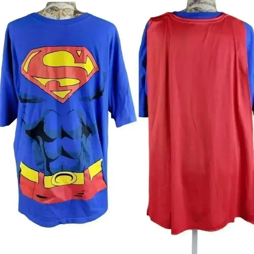 Dad Superman DC Comics T Shirt With Detachable Cape Father's Day Gift